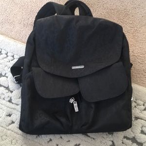 Baggalini mini backpack